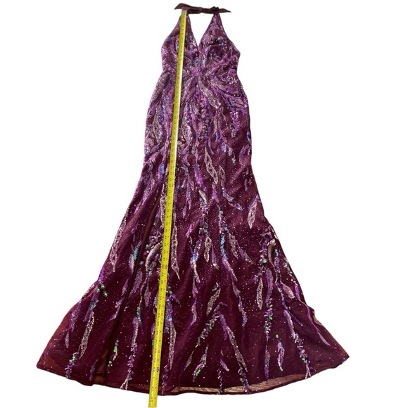 Dress the Population sequin halter gown - Picture 11 of 11